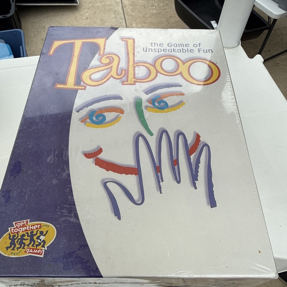 Taboo Board Game Hasbro 2000 NEW SEALED